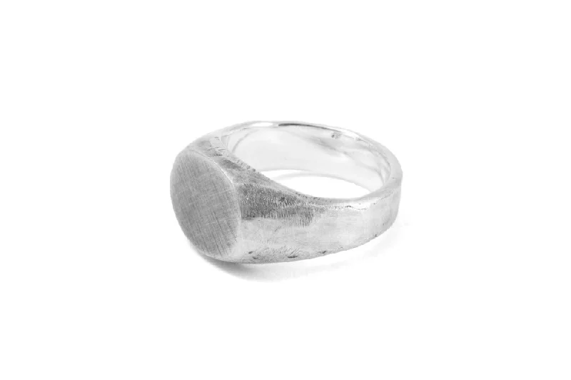 Luxury Meets Affordability – Jewelry Sale Now Live #016 - Signet Ring Forge