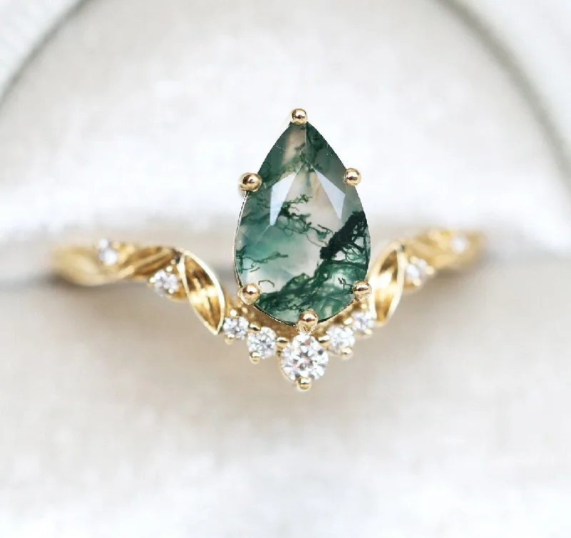 Premium Diamond Jewelry For Unforgettable Moments Leaf Pear Moss Agate Engagement Ring With Diamonds