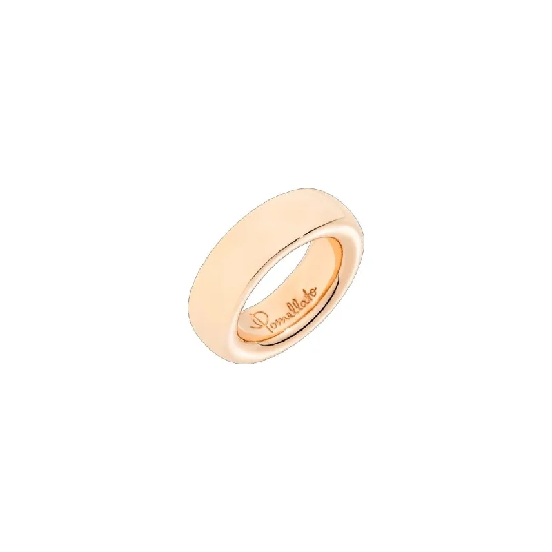 Celebrate Every Occasion With Sparkling Savings Medium Iconica Ring