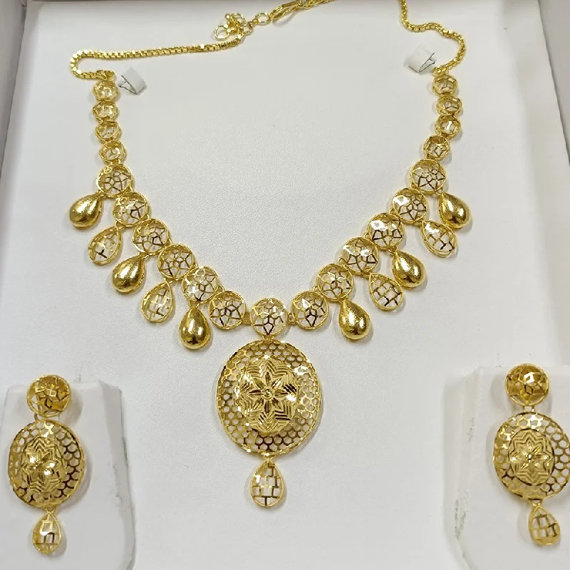 Luxury Jewelry At Unbeatable Discounts Pari Art Jewellery Forming Necklace Set