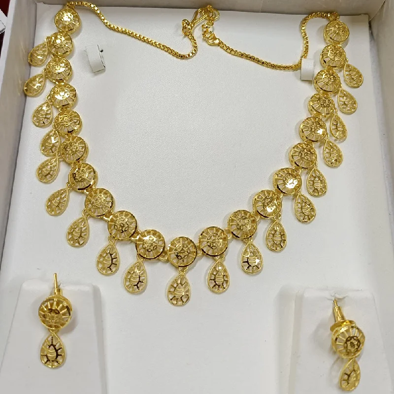 Last Chance To Grab Your Favorite Jewelry At A Discount Pari Art Jewellery Forming Necklace Set