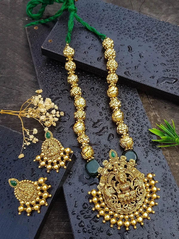 Chic And Stylish Jewelry At Exclusive Prices Premium Gold Finish Exclusive Pendent Set with Gundu and CZ Stones