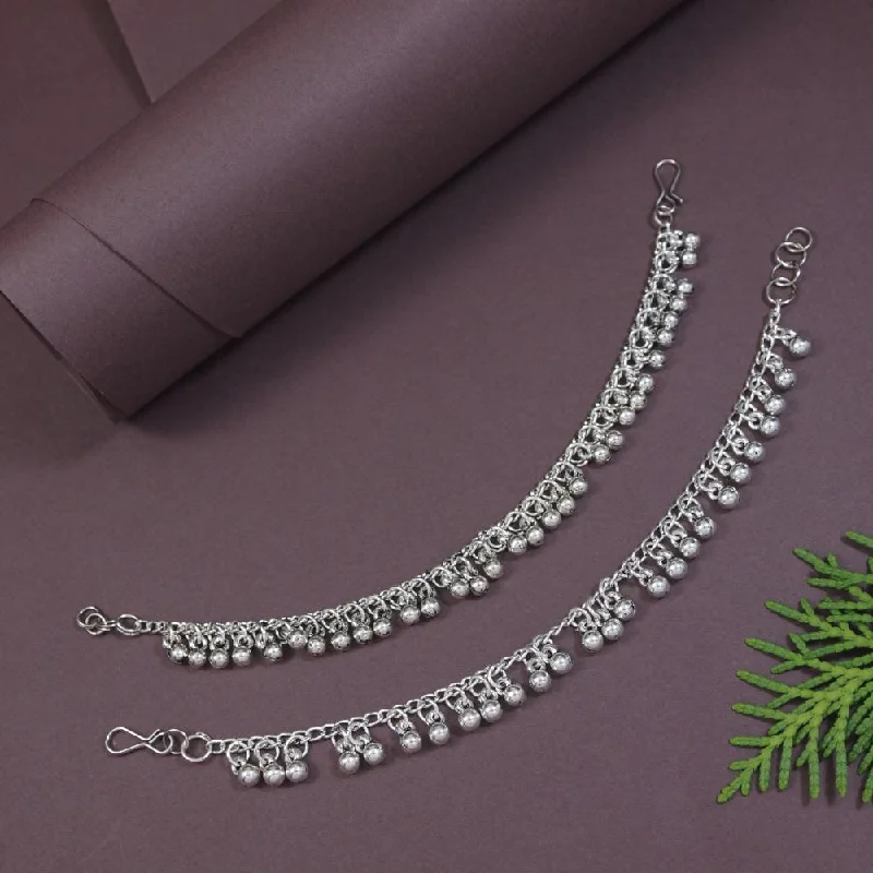 Make Every Moment Shine – Jewelry Discounts Available Etnico Silver Oxidised Ghungroo Hair Chain/Earchain Accessories For Women (E3242OX)