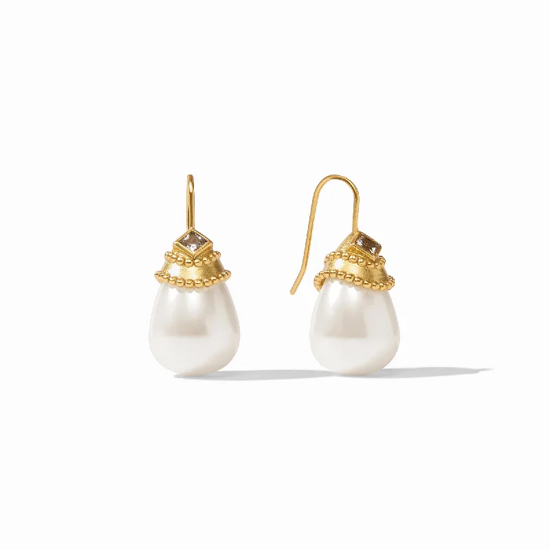 Dainty Floral Jewelry For Feminine Elegance Noel Pearl Earring