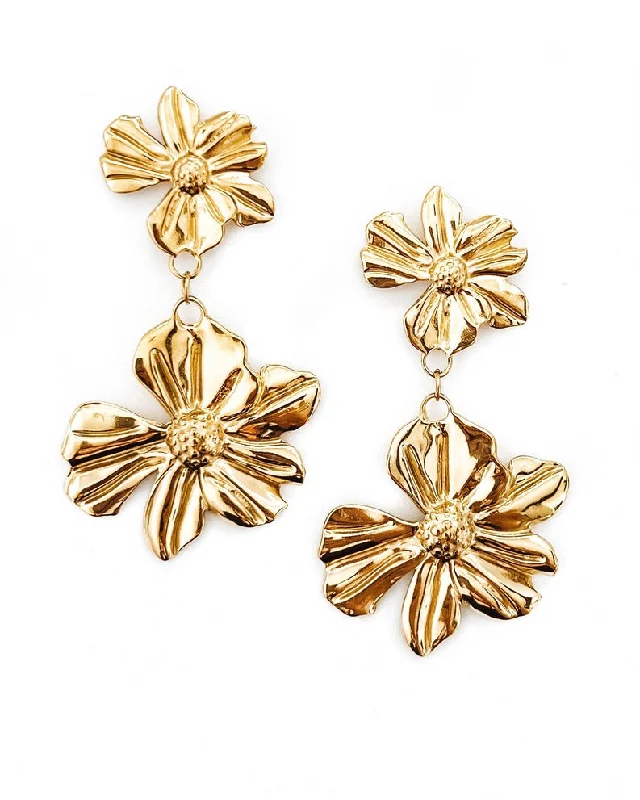 Unmissable Jewelry Discounts – Elevate Your Look For Less Peggy Vintage Gold Flower Earrings