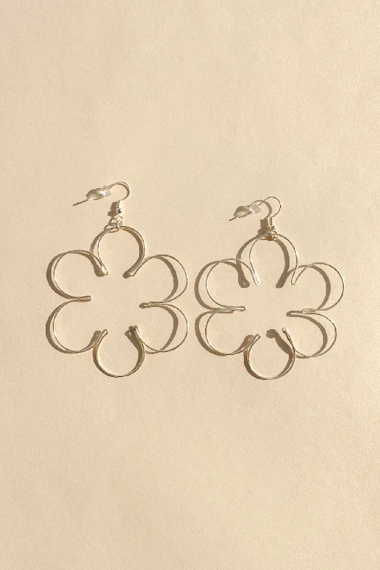 Shop Elegant Jewelry At Unbeatable Prices Silver Daisy Earrings