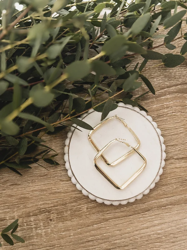 Exclusive Jewelry Bundles At Discounted Rates The Everyday Statement Hoop Square - Gold or Silver