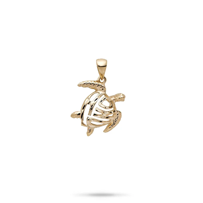 Get Ready To Sparkle – Special Jewelry Discounts Honu Pendant in Gold - 15mm