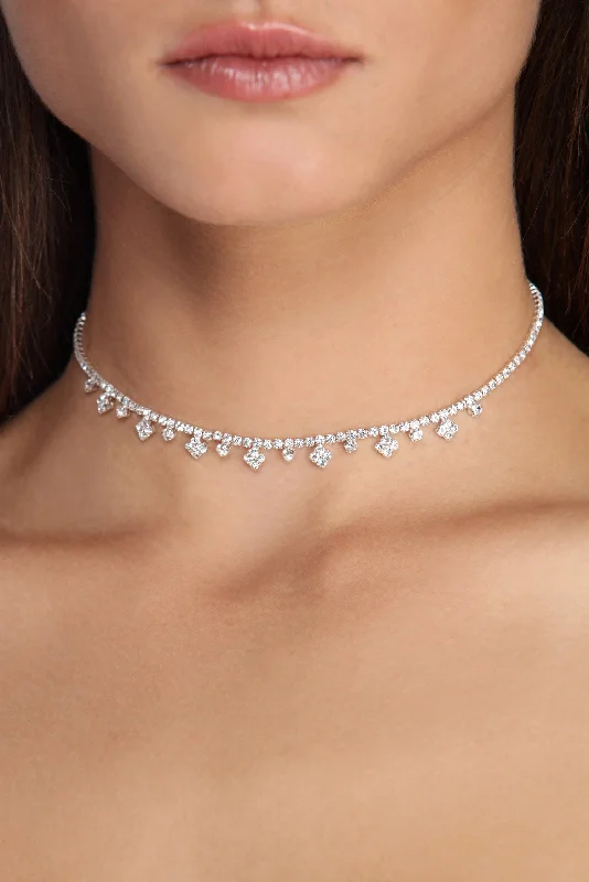 Little Details Dainty Rhinestone Choker